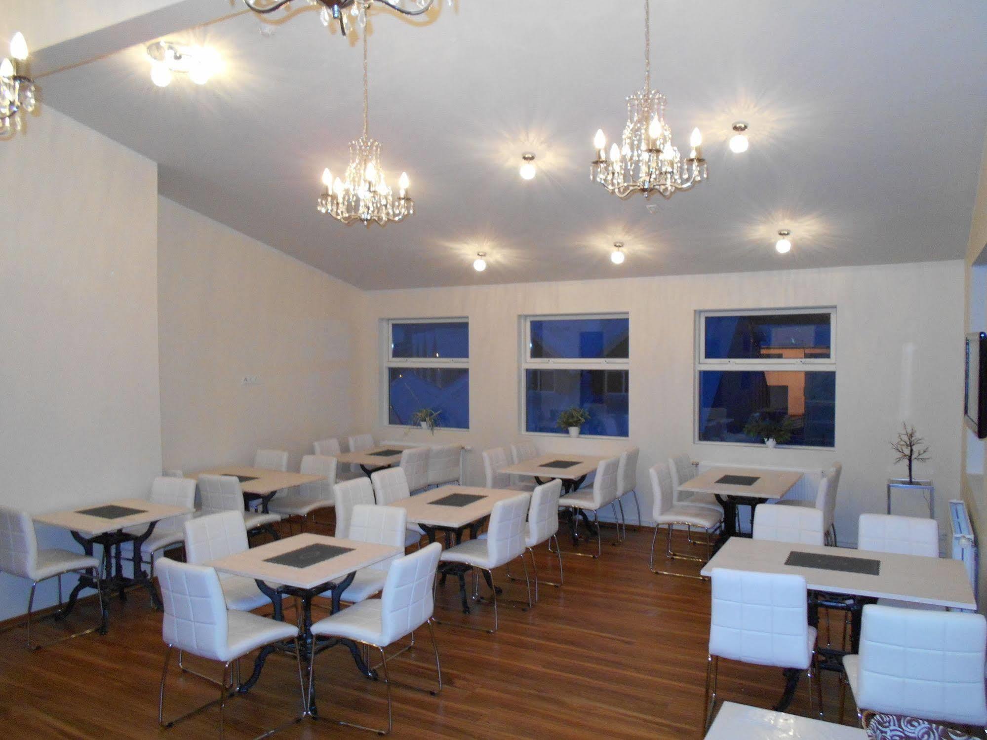 Hotel Eyjar Vestmannaeyjar Esterno foto